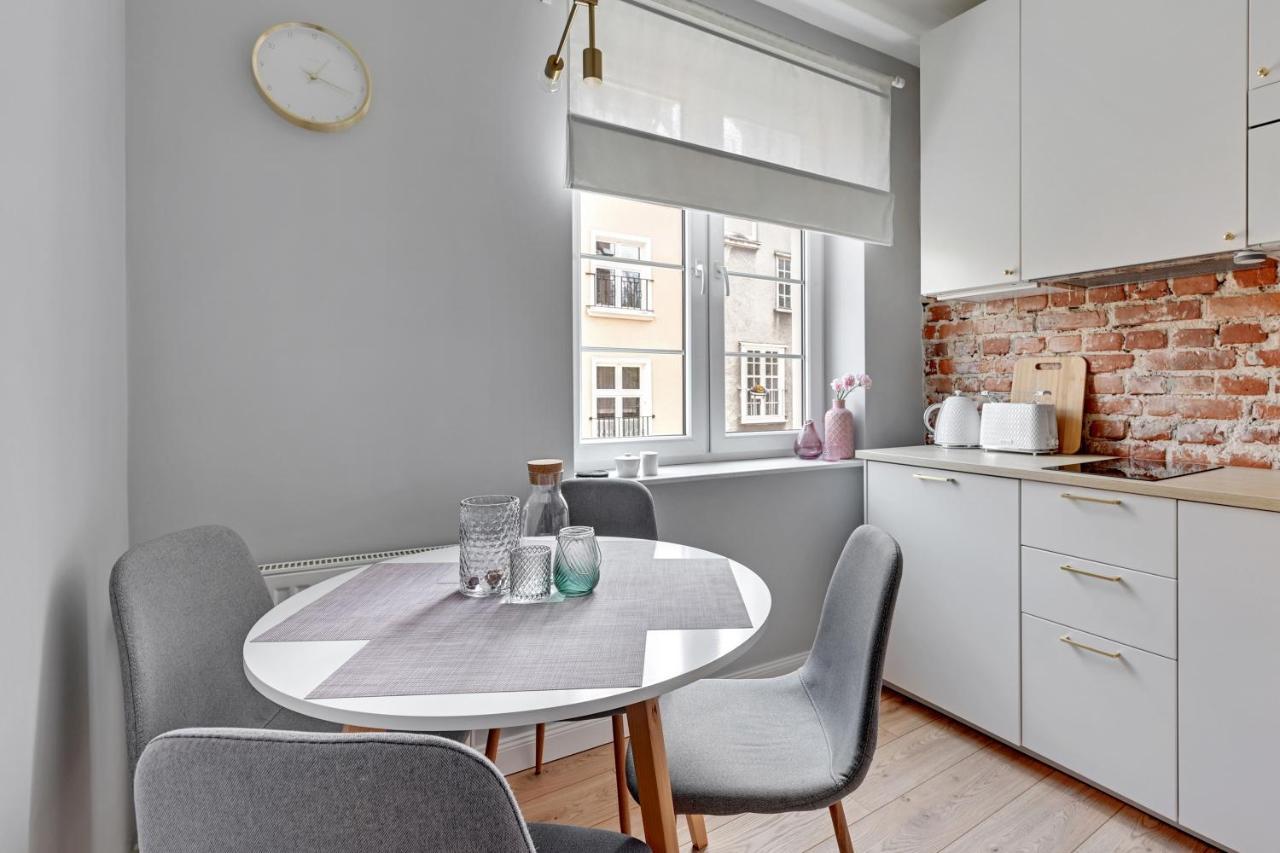 The Golden Lions Ogarna Apartment Gdansk Bagian luar foto