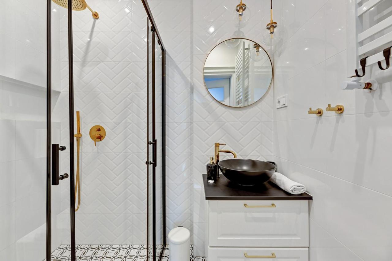 The Golden Lions Ogarna Apartment Gdansk Bagian luar foto